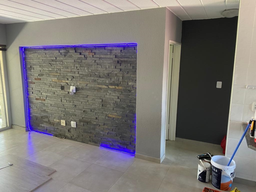 2 Bedroom Property for Sale in Vaalpark Free State